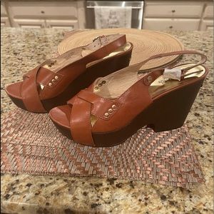 Michael by michael kors wedge sandals size 9